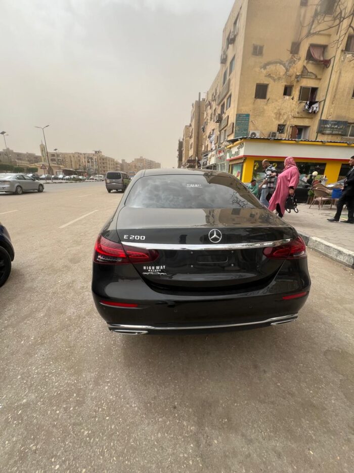 ⁦إيجار سيارة مرسيدس e200 موديل 2022⁩ - الصورة ⁦2⁩